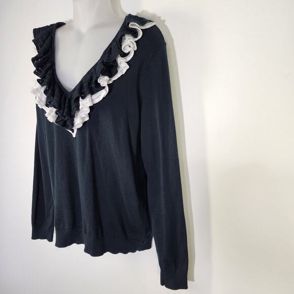 Chaps Women's Sweater Black Long Sleeve Ruffle Tiered V Neckline Knit Medium NWT - Picture 5 of 9